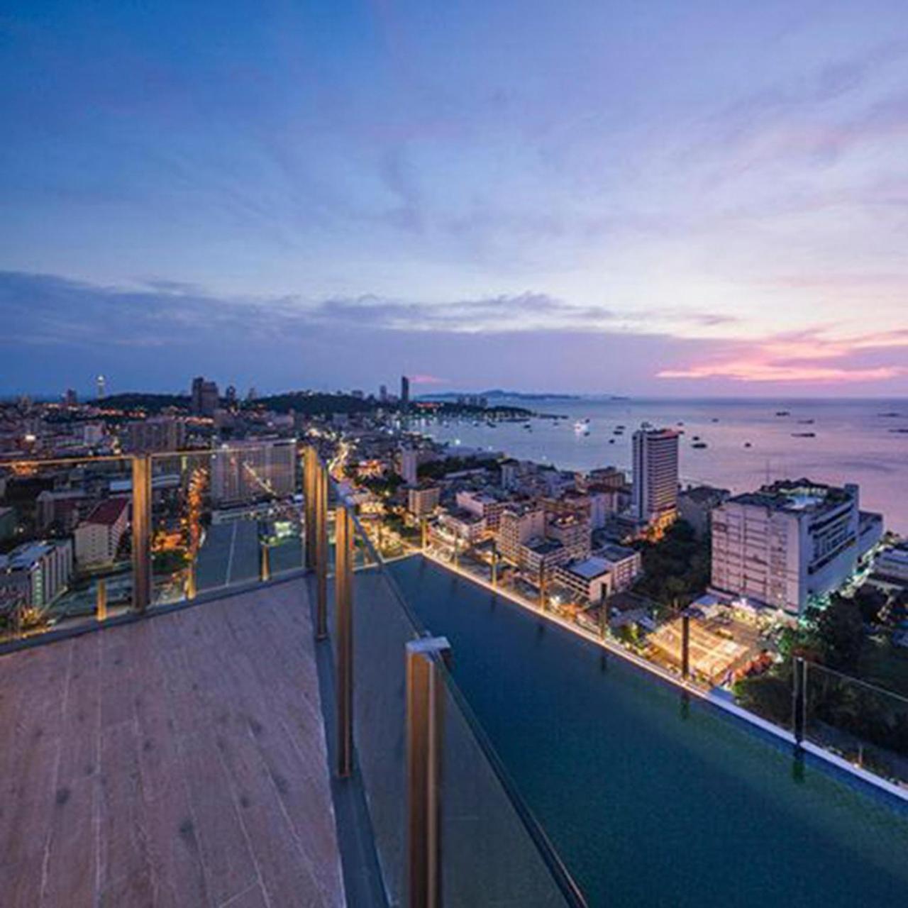 Central Pattaya Base Condo Luaran gambar